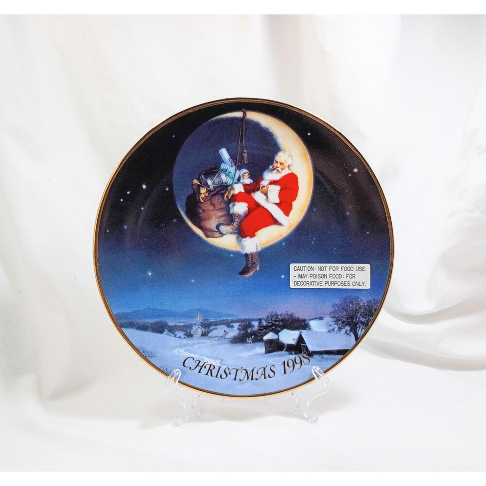 Greetings From Santa 1998 Avon Christmas Plate